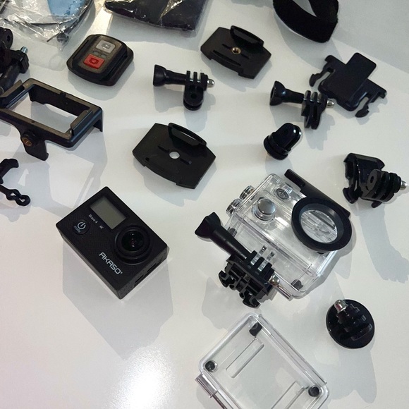 AKASO Brave 4 4K 20MP WiFi Action Camera Ultra HD with EIS 30m Waterproof Camera - Picture 4 of 4